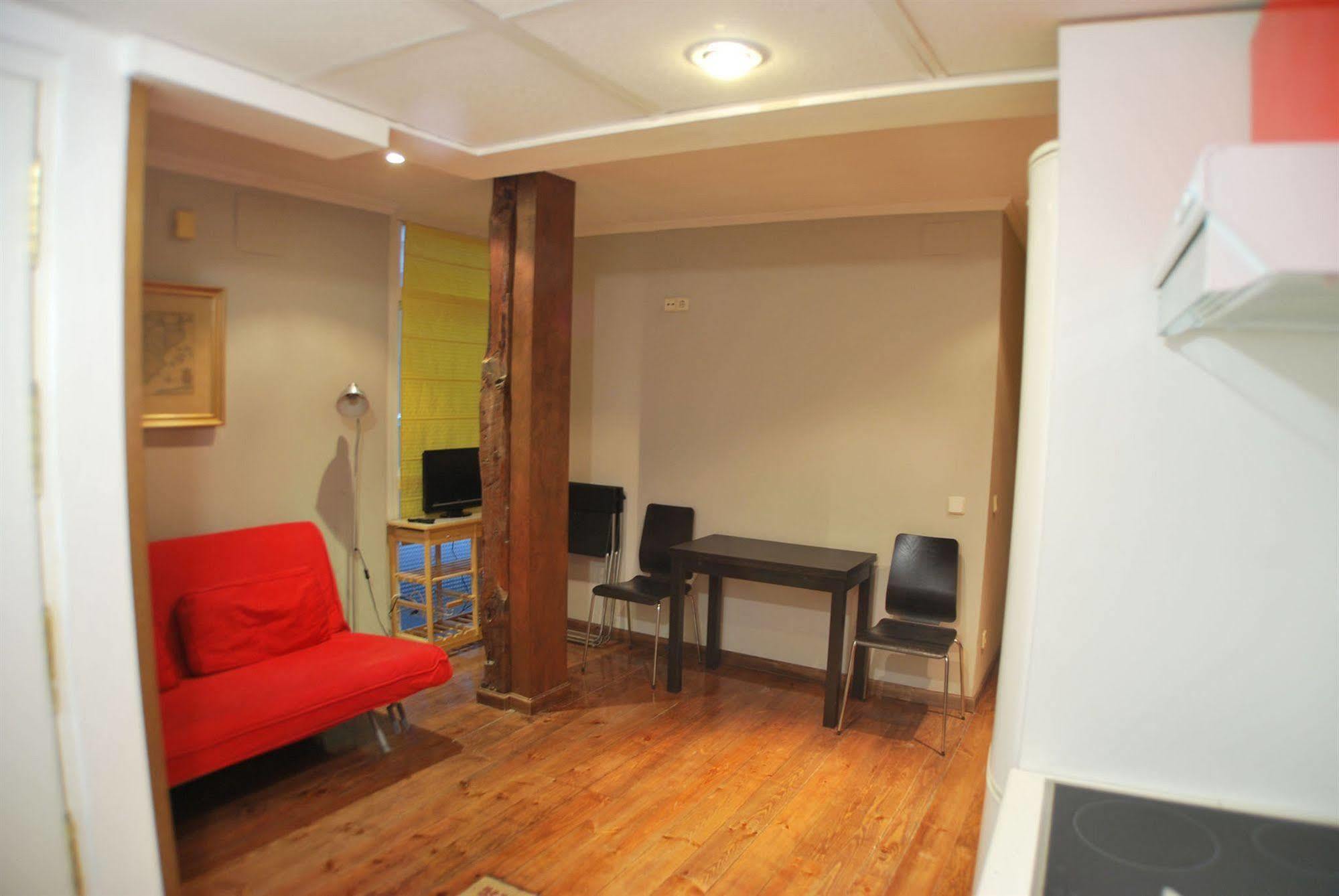 Apartamentos Aqui Me Quedo Madri Exterior foto