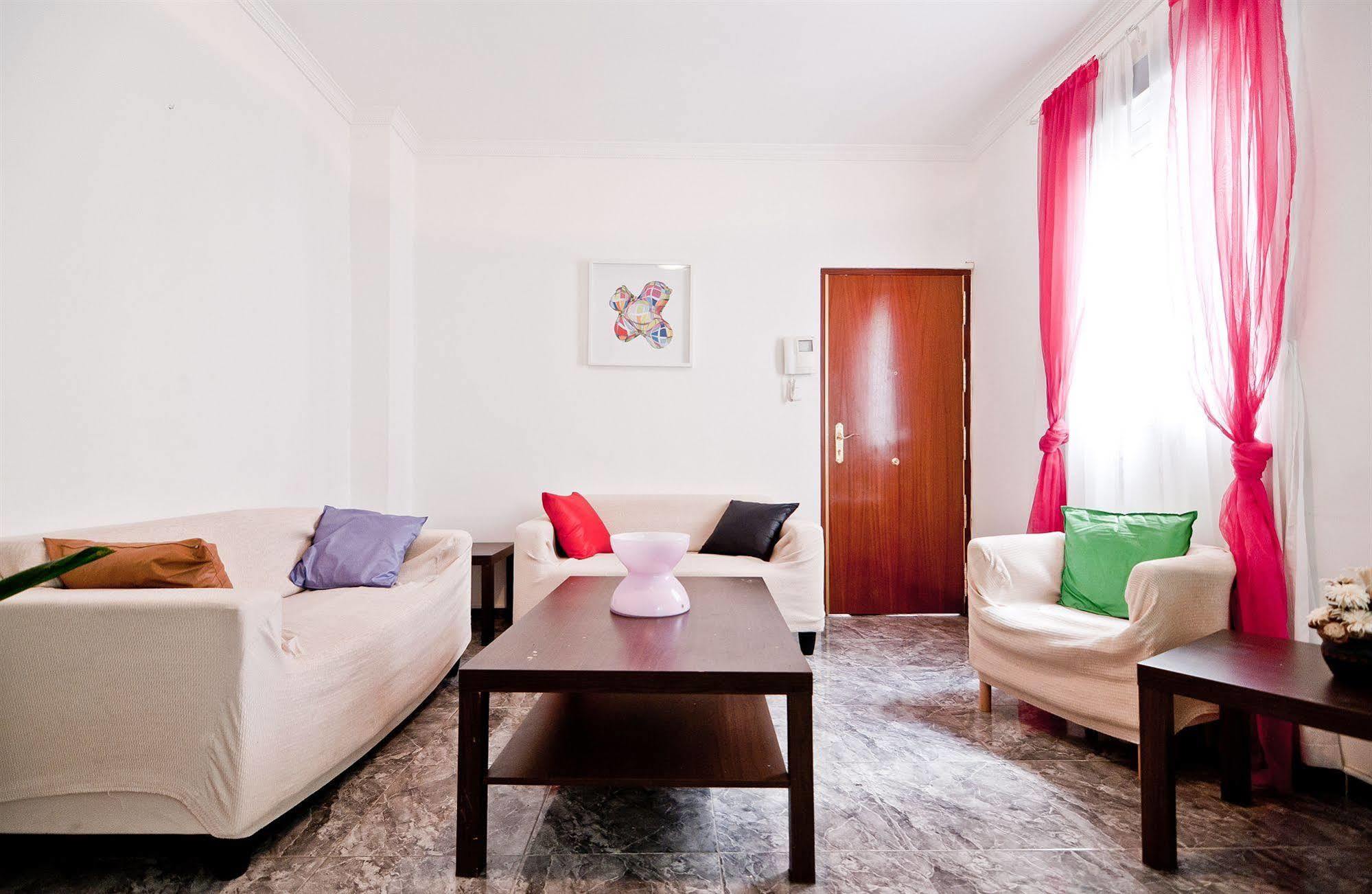 Apartamentos Aqui Me Quedo Madri Exterior foto