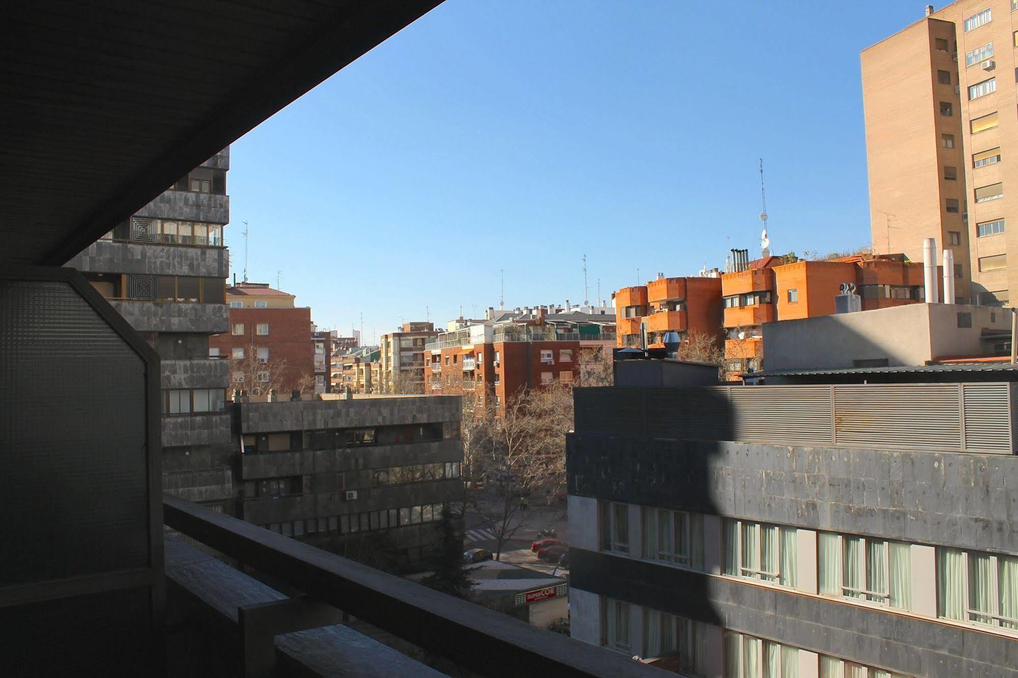 Apartamentos Aqui Me Quedo Madri Exterior foto